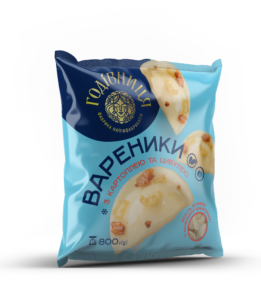Вареники з картоплею та смаженою цибулею
